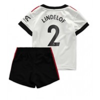 Manchester United Victor Lindelof #2 Fußballbekleidung Auswärtstrikot Kinder 2022-23 Kurzarm (+ kurze hosen)